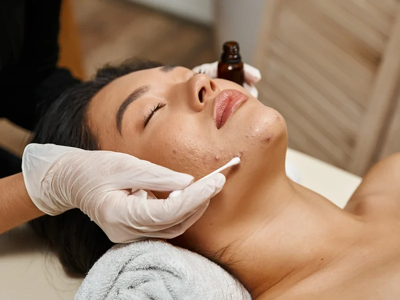 dra-claudia-dermatologista-em-uberlandia-e-uberaba-7